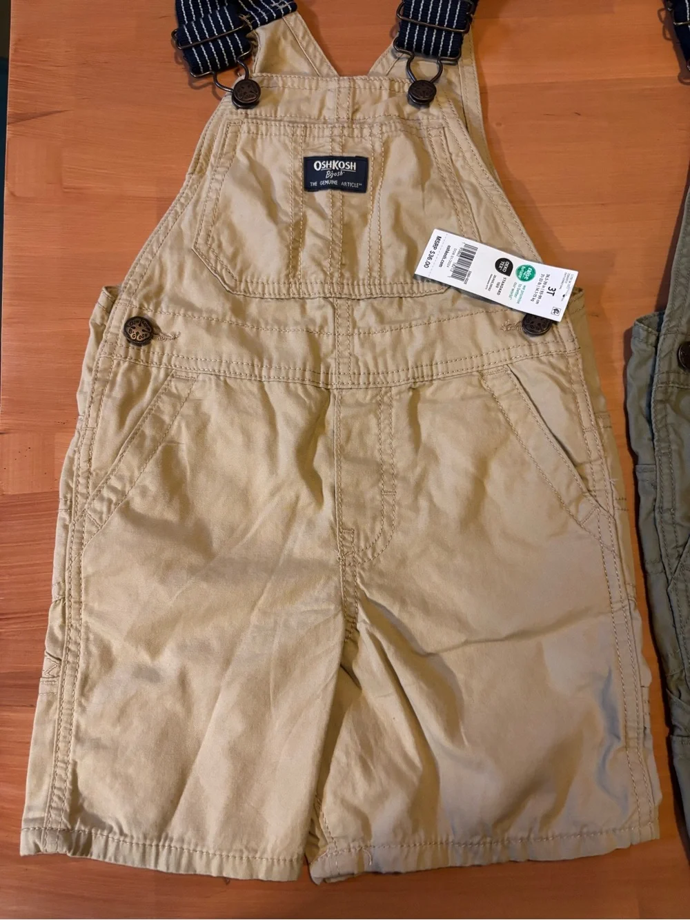 OshKosh Bgosh pair oshkosh